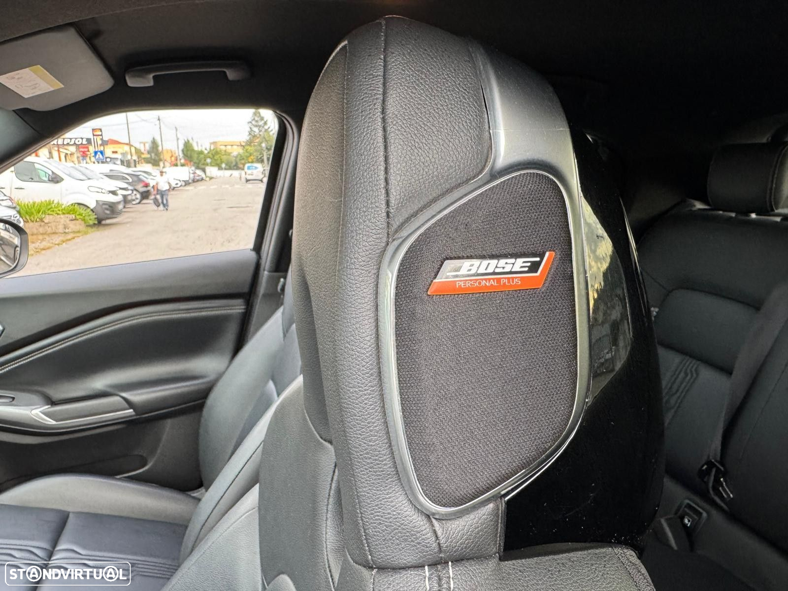 Nissan Juke 1.0 DIG-T N-Connecta NAV.+TwoTone NC - 10