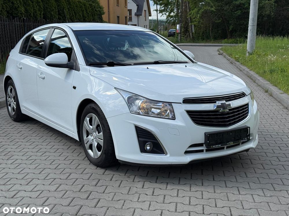 Chevrolet Cruze 1.6 LT - 2