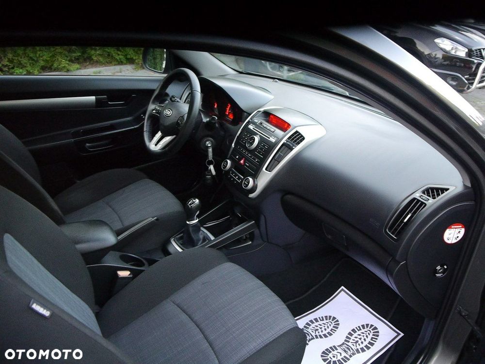 Kia ProCeed Pro_cee'd 1.4 Comfort + - 22