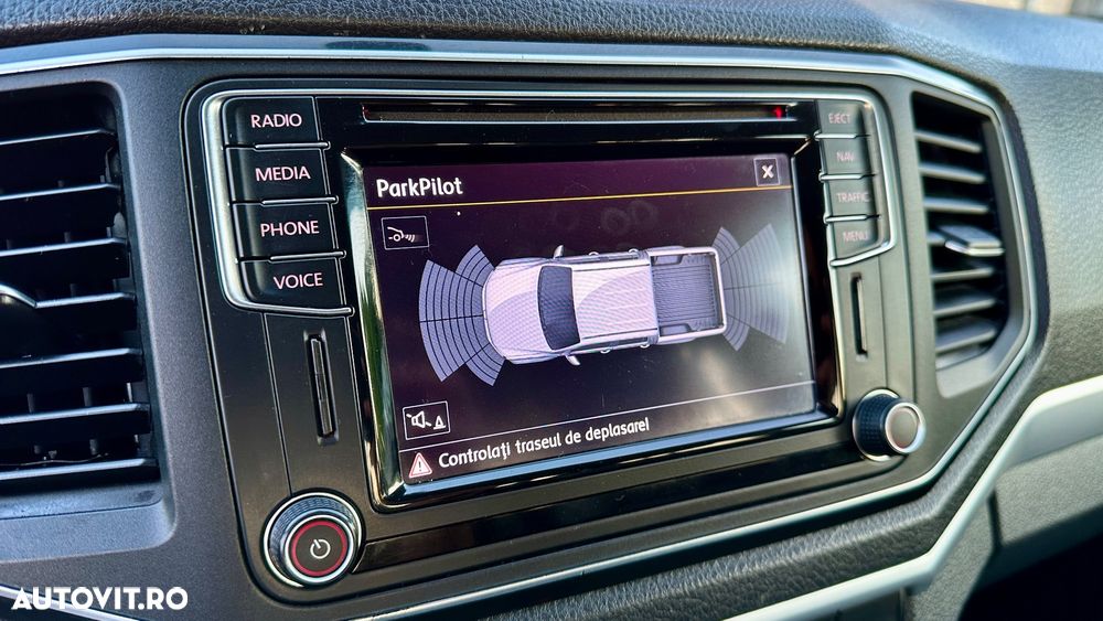 Volkswagen Amarok - 26