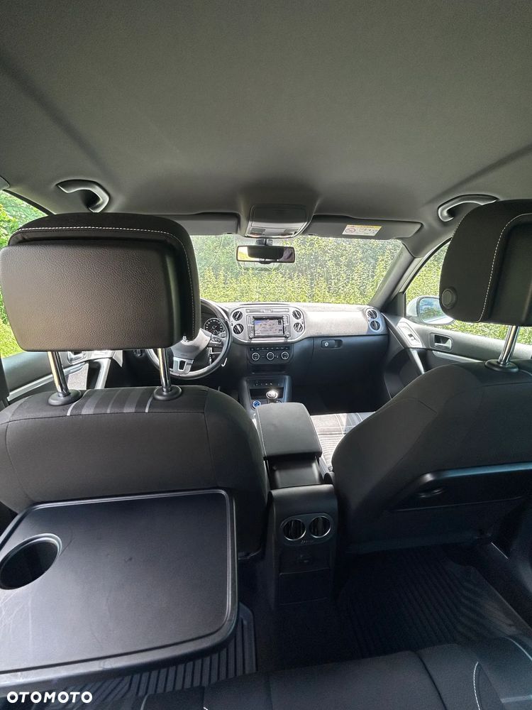Volkswagen Tiguan 2.0 TDI DPF BlueMotion Technology Sport & Style - 13