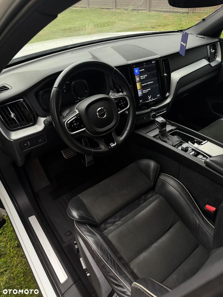 Volvo XC 60 T5 R-Design - 7