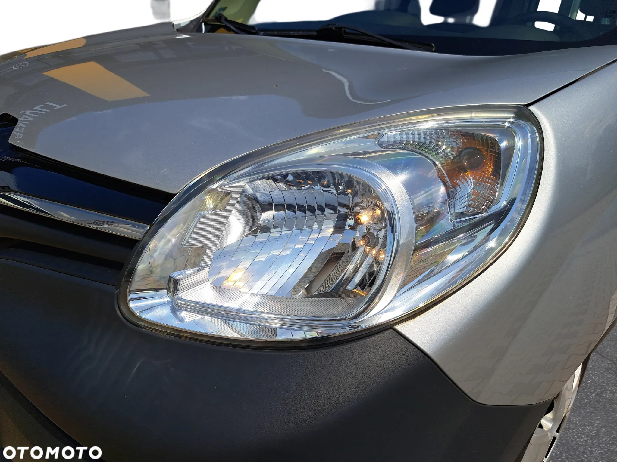 Renault Kangoo 1.5 dCi Zen Eu6 - 11