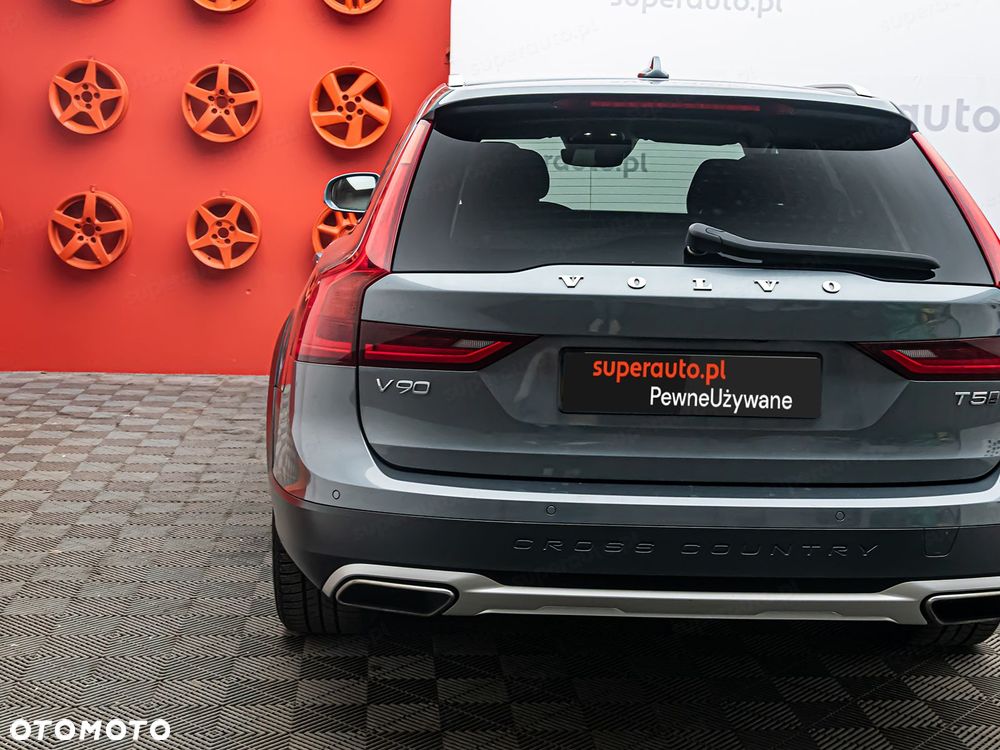 Volvo V90 - 31