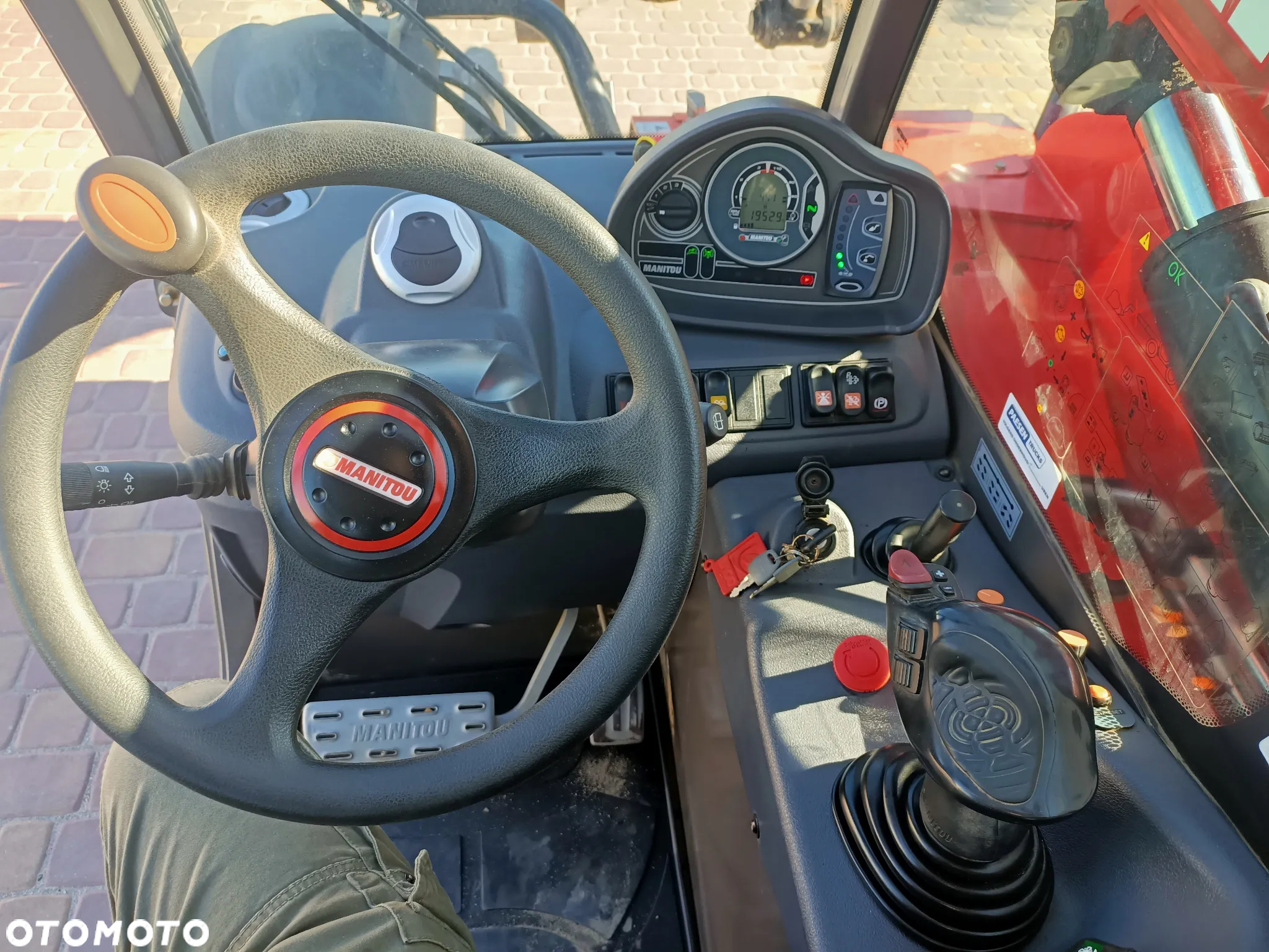 Manitou MLT 625 - 11