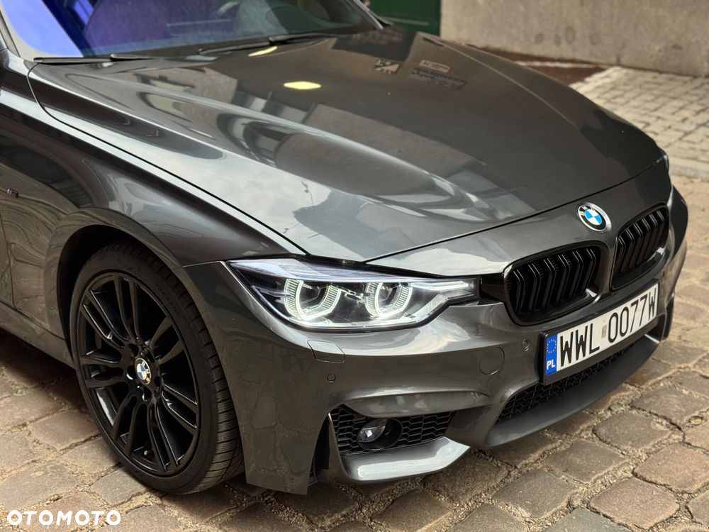 BMW Seria 3 328i Sport Line - 10