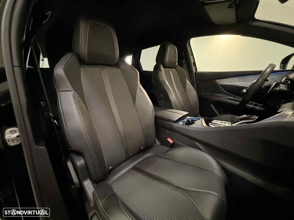 Peugeot 3008 1.5 BlueHDi GT EAT8 - 11