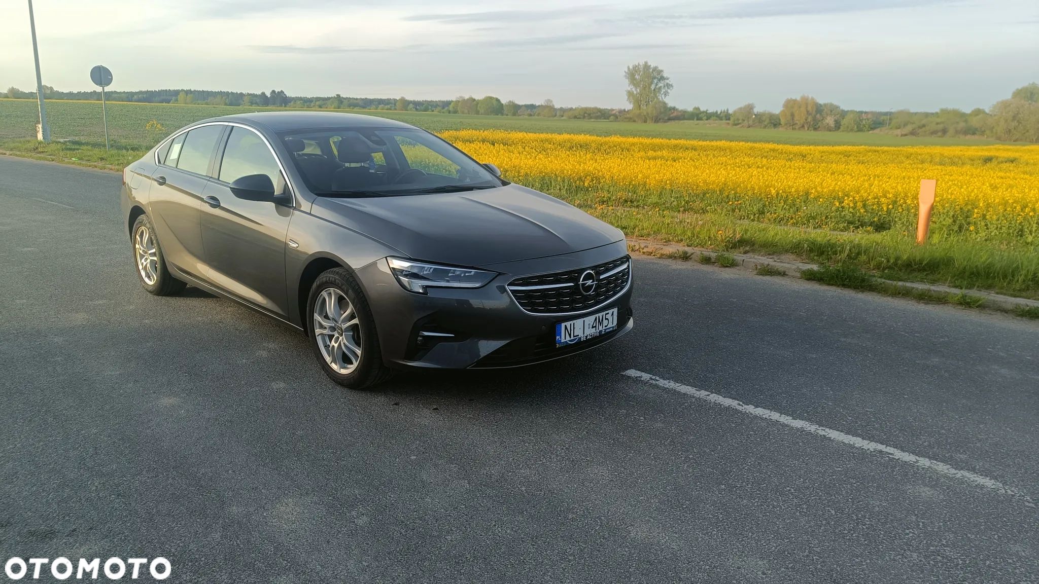 Opel Insignia - 1