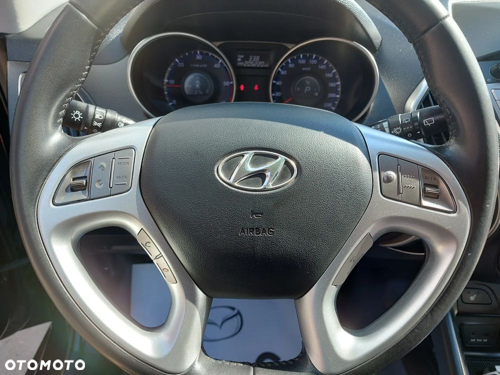 Hyundai ix35 2.0 CRDi 4WD Automatik Premium - 27
