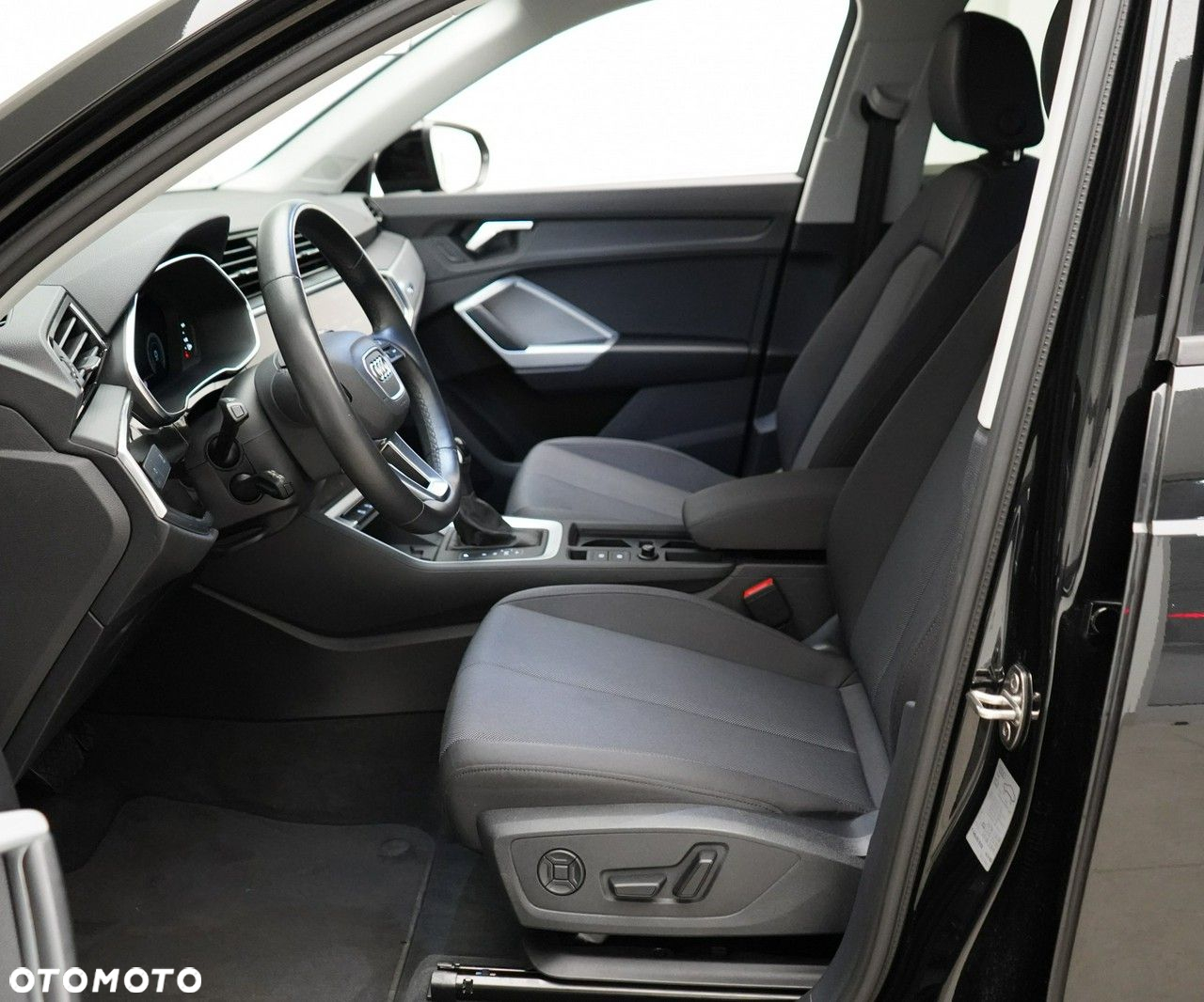 Audi Q3 - 16