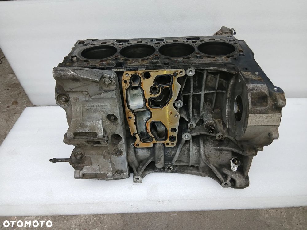 Blok silnika BMW E90 E91 E92 F10 F11 F25 X3 X1 E84 N47D20C - 2