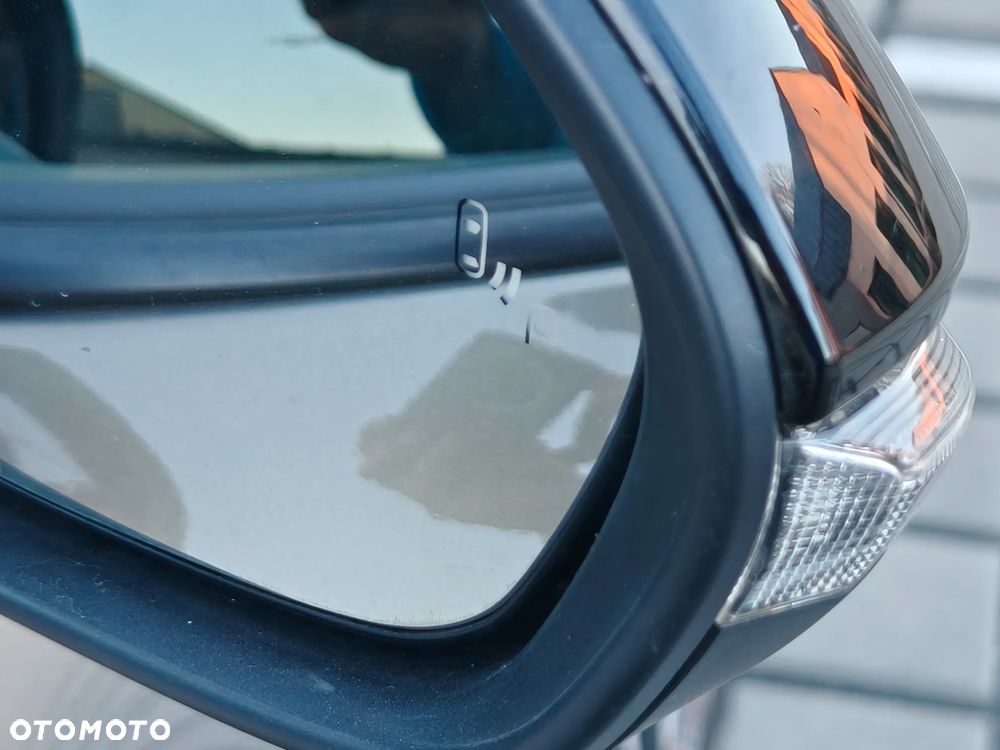 Toyota Yaris Hybrid 1.5 Executive - 18