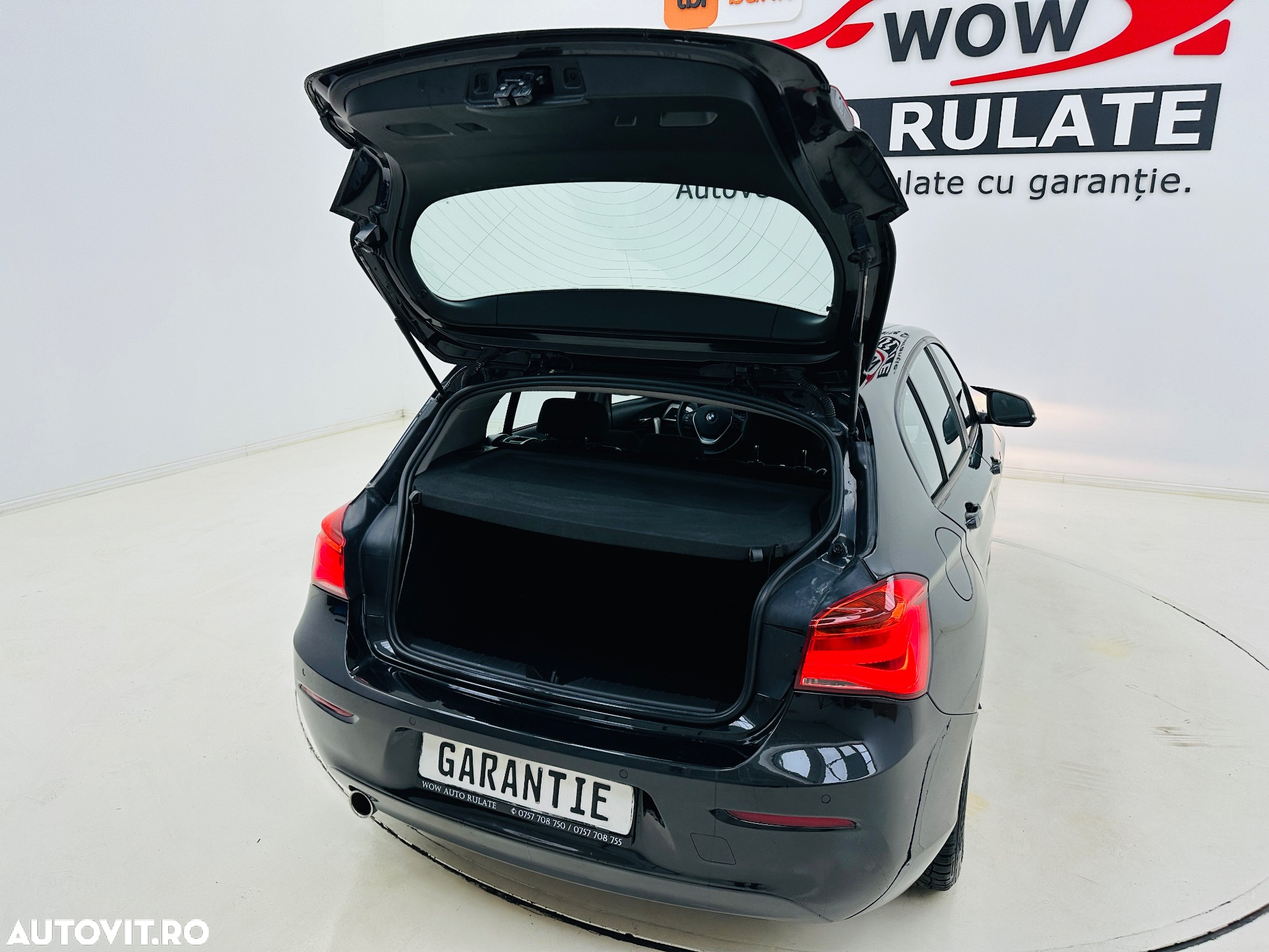BMW Seria 1 - 21