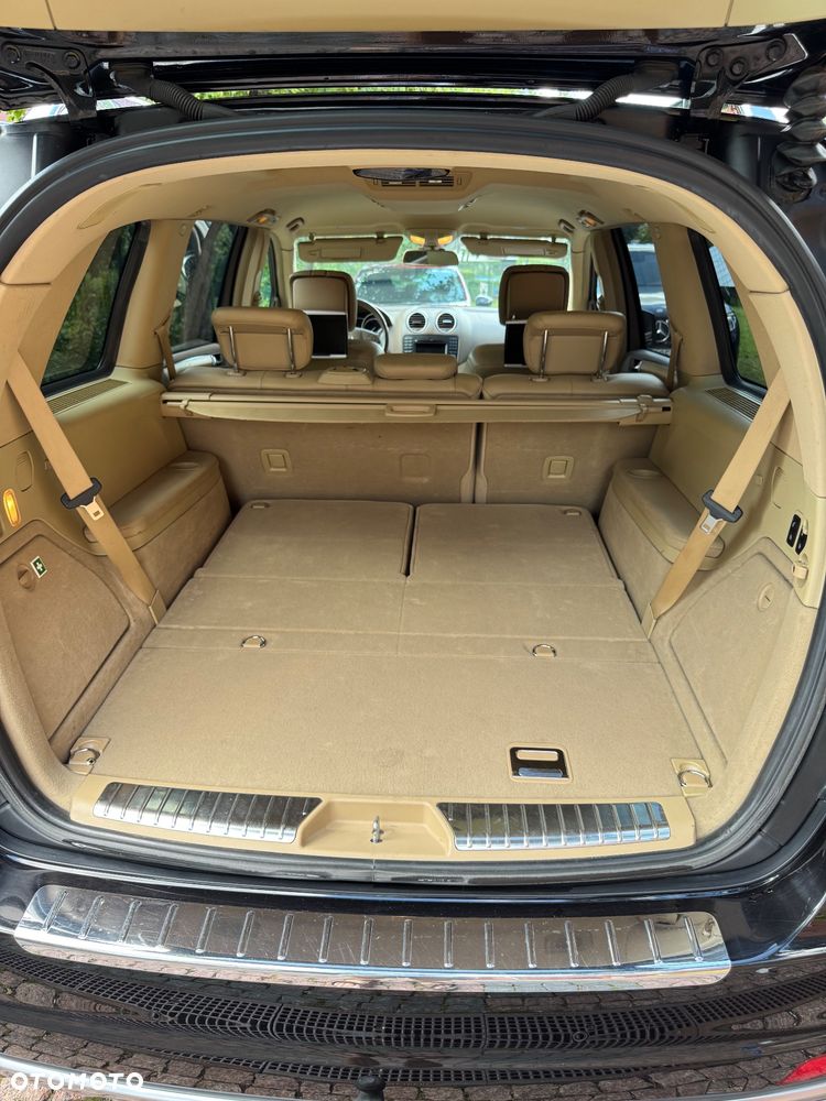 Mercedes-Benz GL 500 4Matic 7G-TRONIC - 19