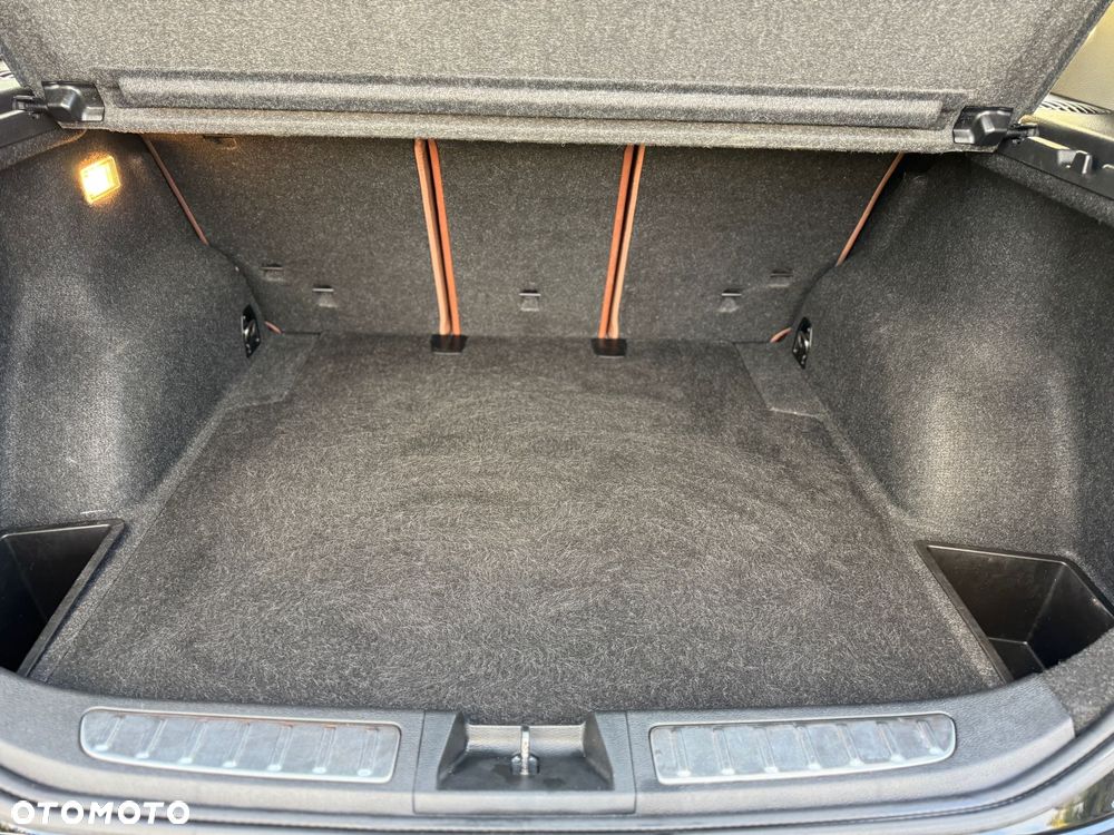 BMW X1 xDrive18d xLine - 22