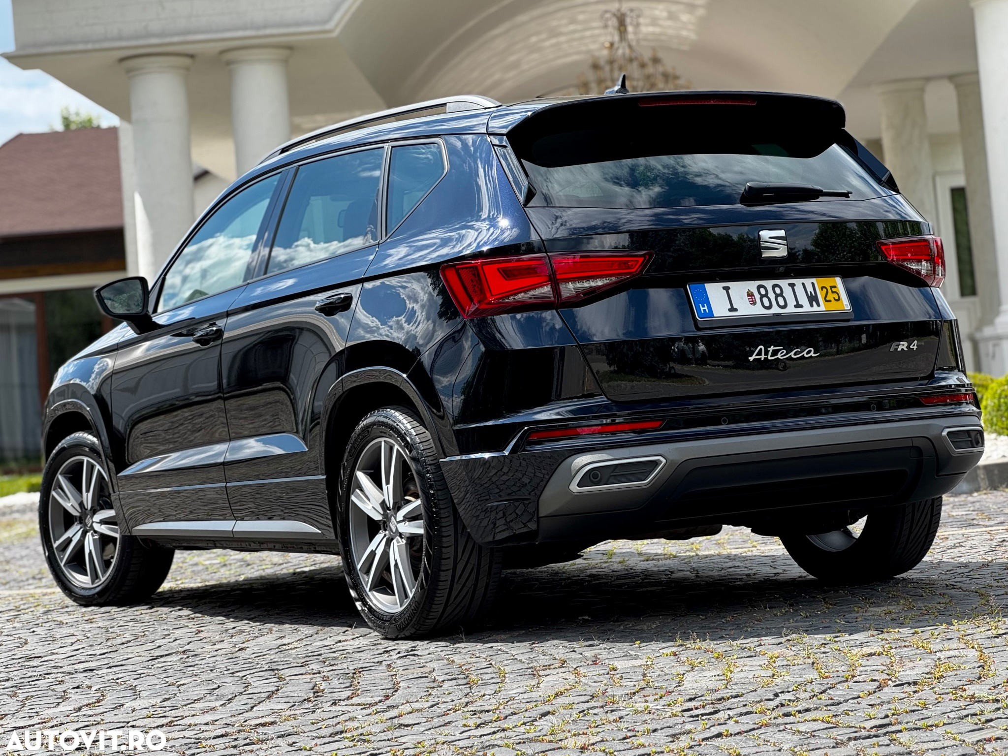 Seat Ateca 2.0 TDI 4DRIVE DSG FR BLACK EDITION - 11