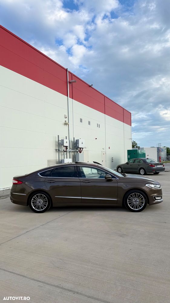 Ford Mondeo 2.0 HEV Vignale - 4