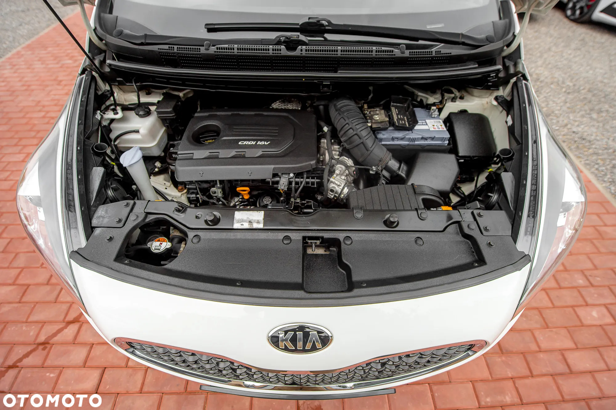 Kia Carens 1.7 CRDi Business Line 7os 7DCT - 15