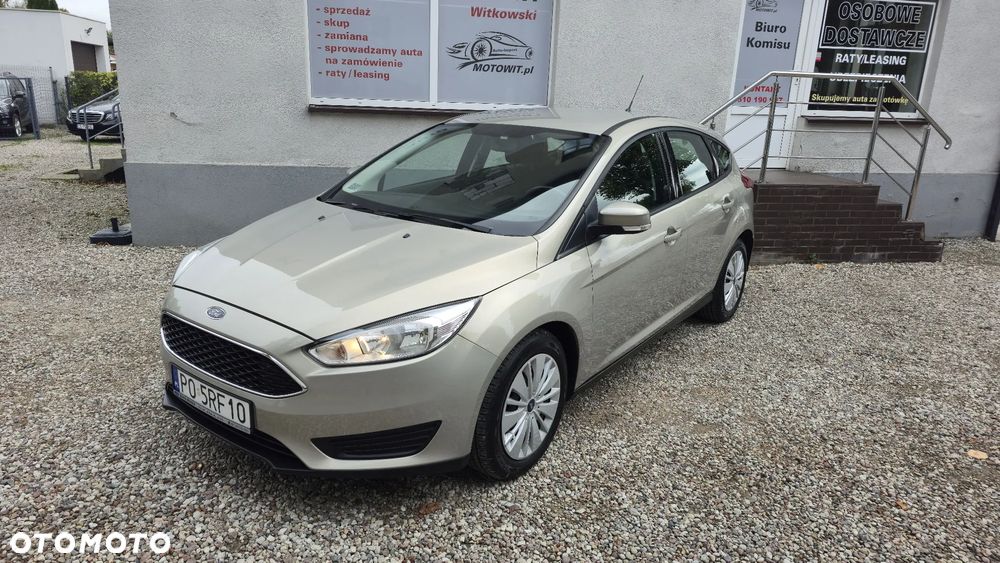 Ford Focus 2018 photo 2
