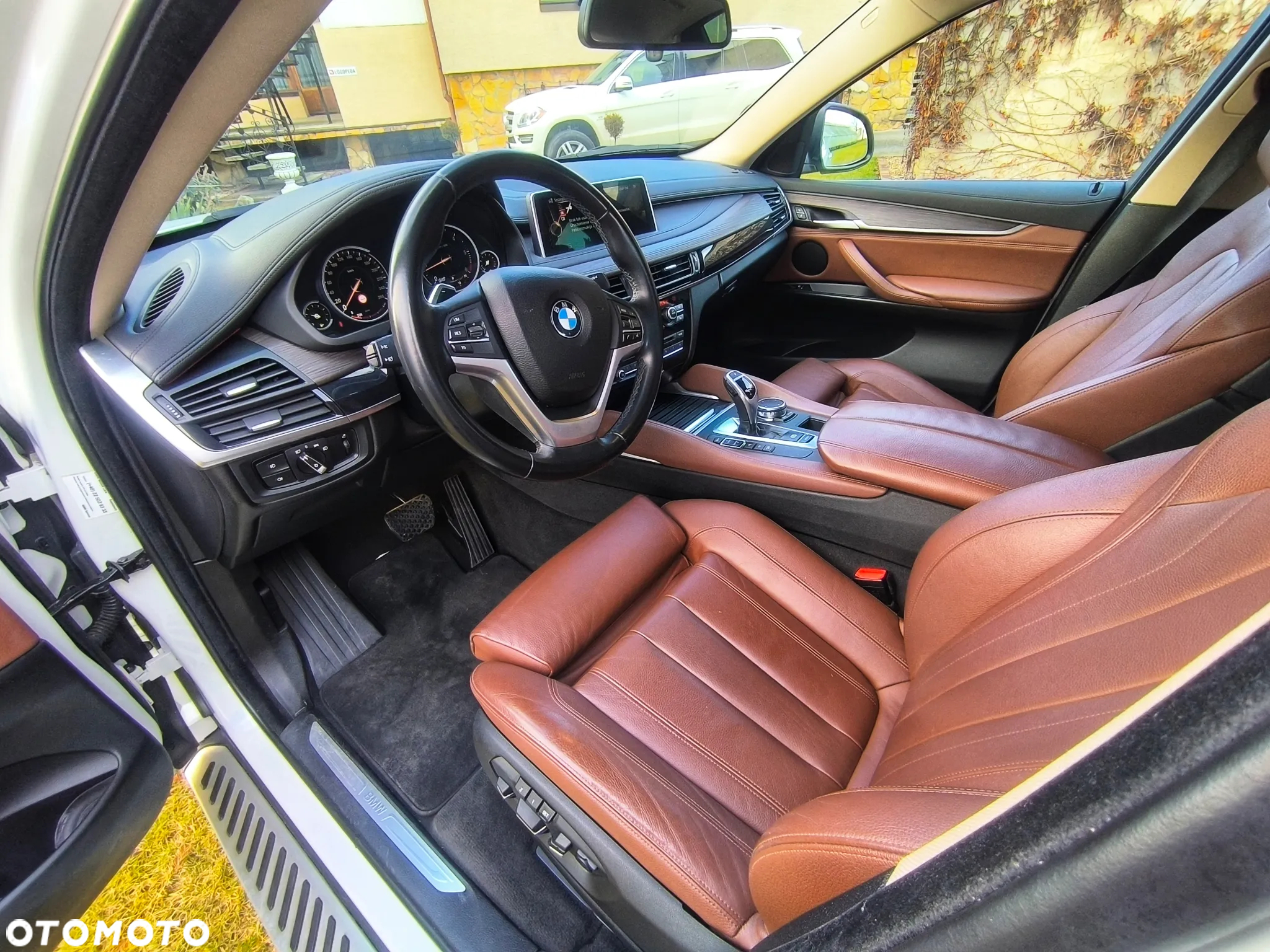 BMW X6 xDrive30d - 14