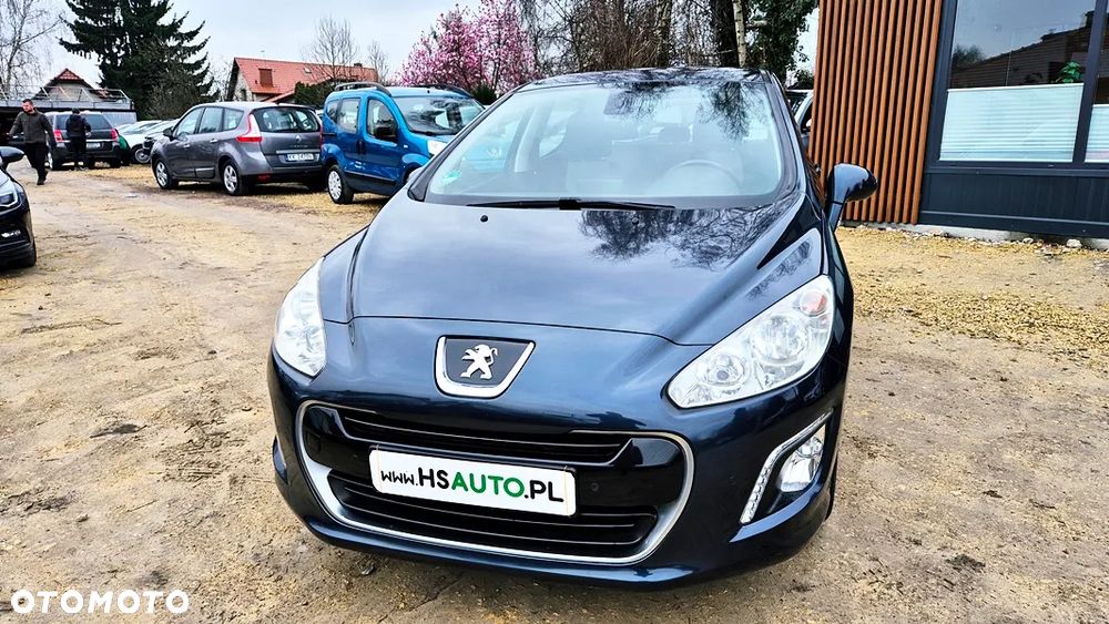 Peugeot 308 1.6 Premium Plus - 3