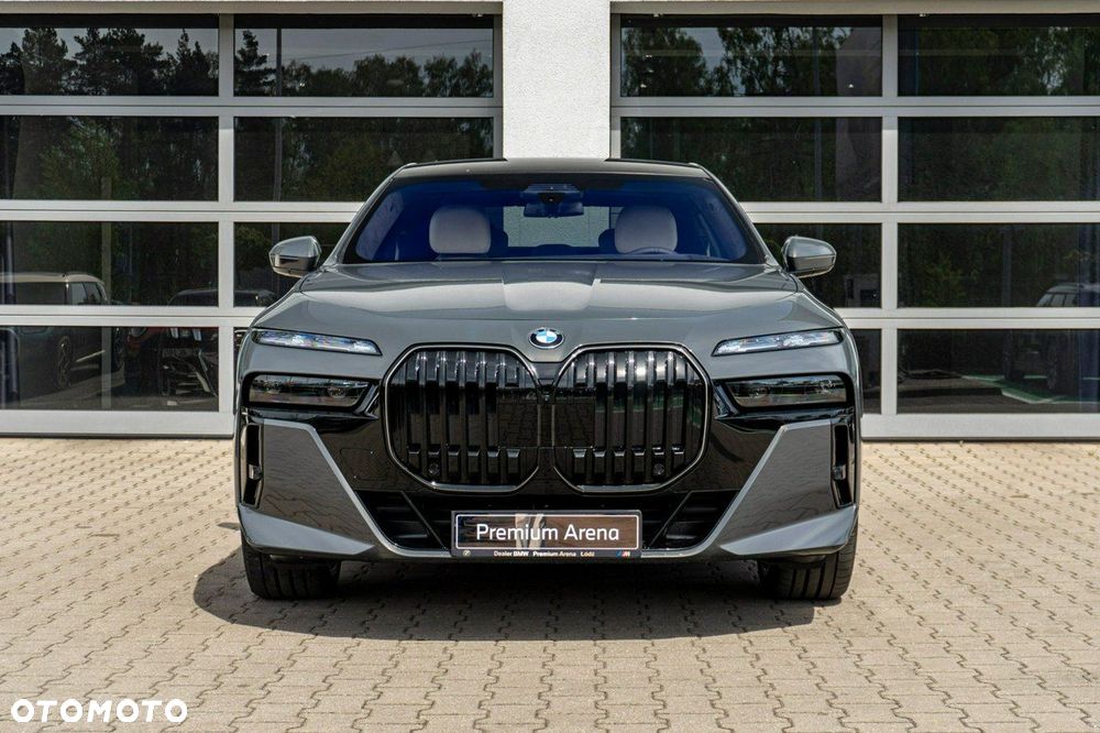 BMW Seria 7 - 7