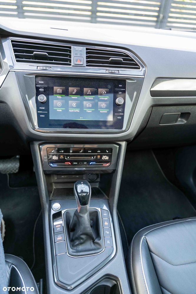 Volkswagen Tiguan 1.4 eHybrid OPF DSG Elegance - 4