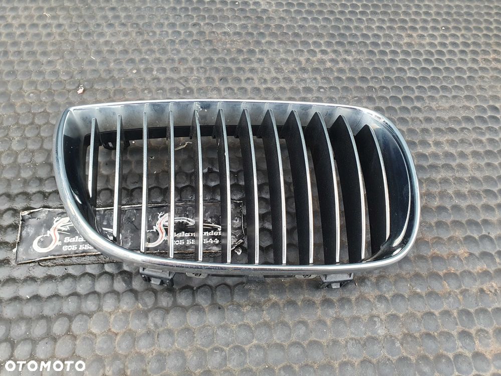 Kratka 7128613 7128614 7906809 Atrapa Nerki Nerka Gril Atrapka Zderzaka Przód M-Pakiet BMW 1 E81 E87 LCI Lift - 23