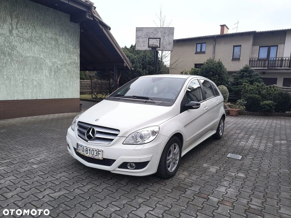Mercedes-Benz Klasa B 180 CDI Autotronic - 1