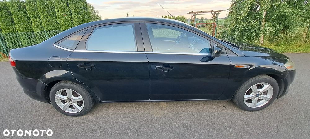 Ford Mondeo 2.0 TDCi Titanium - 36