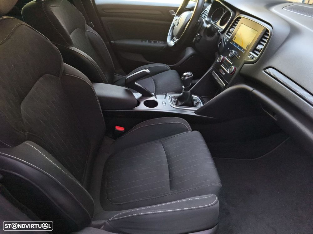 Renault Mégane Sport Tourer 1.5 Blue dCi Limited - 17