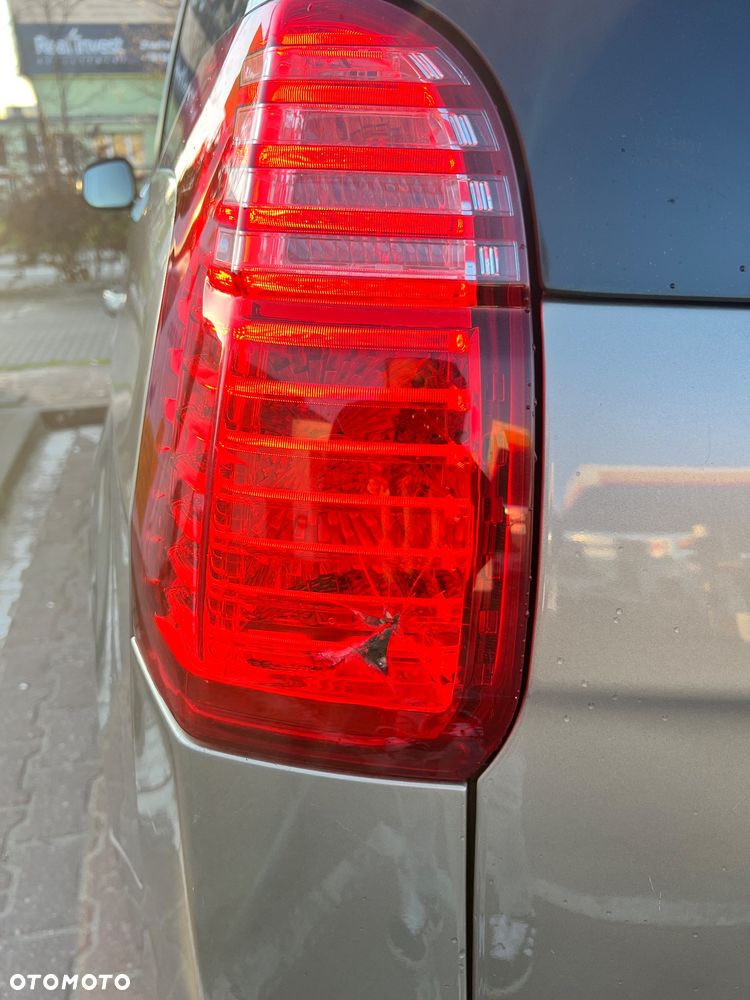 Peugeot 5008 e-HDI FAP 115 EGS6 Stop&Start Active - 10