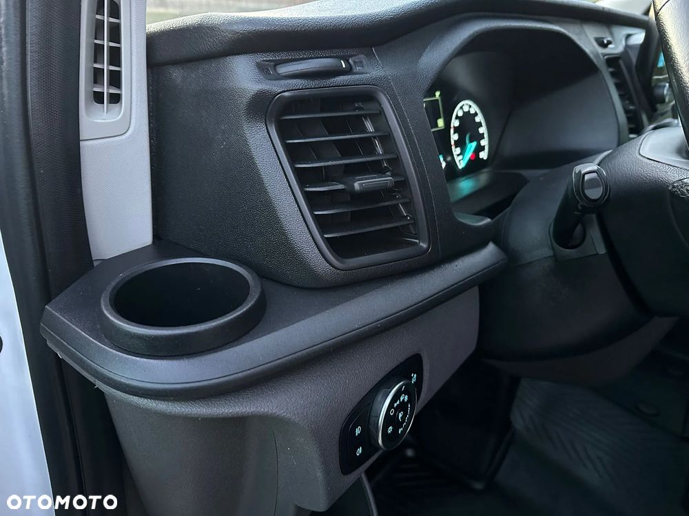 Ford Transit Custom - 27