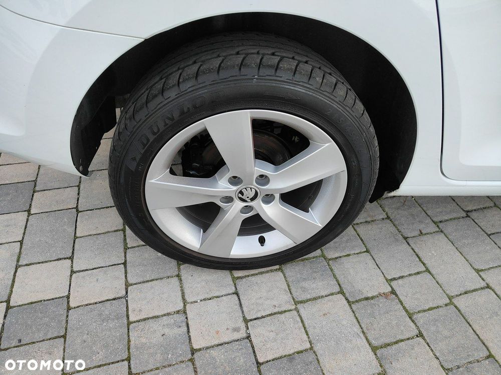 Skoda RAPID 1.0 TSI Clever - 31