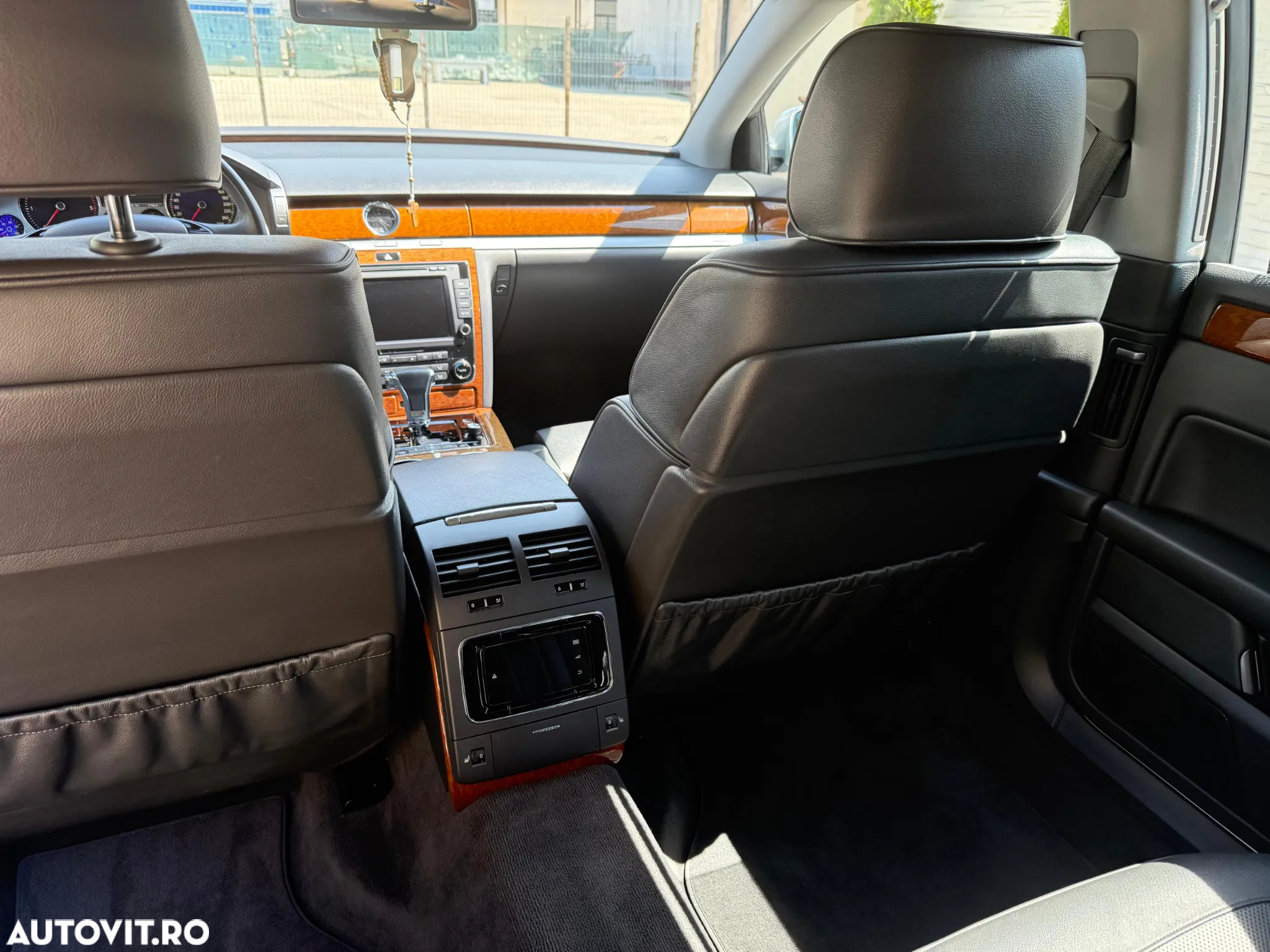 Volkswagen Phaeton 3.0 V6 TDI DPF 4MOTION Tiptronic - 17
