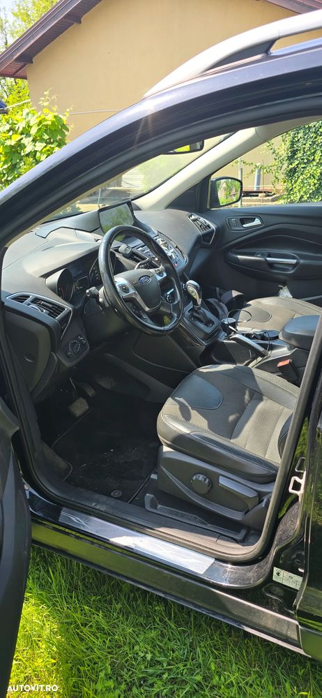 Ford Kuga 2.0 TDCi 4WD Powershift Titanium - 12