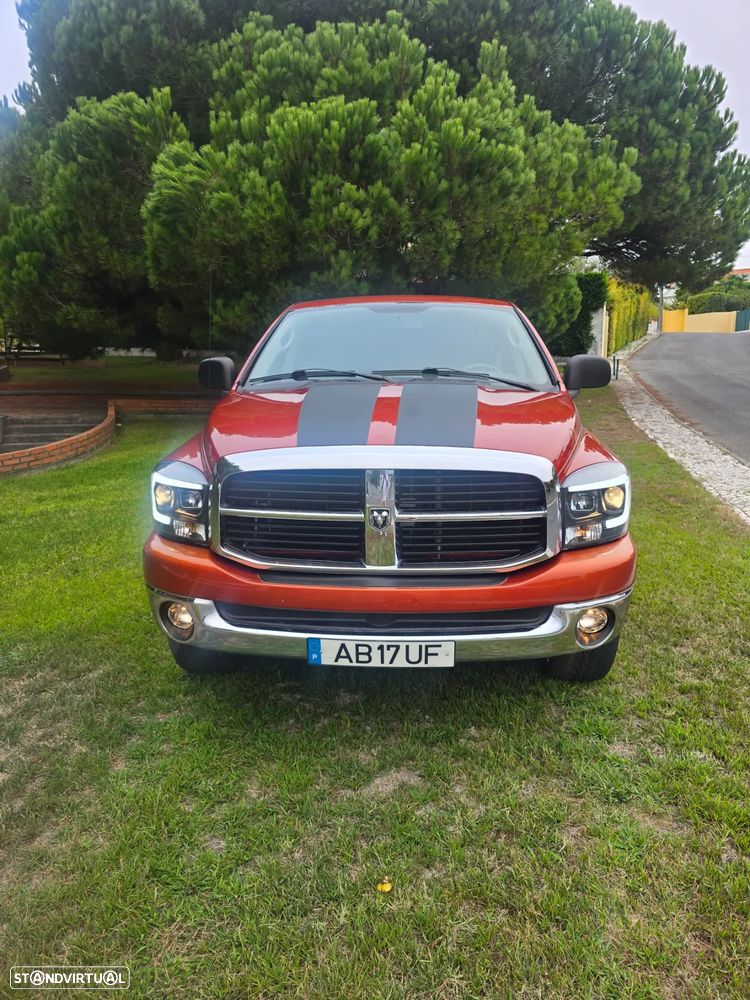 Dodge RAM - 1