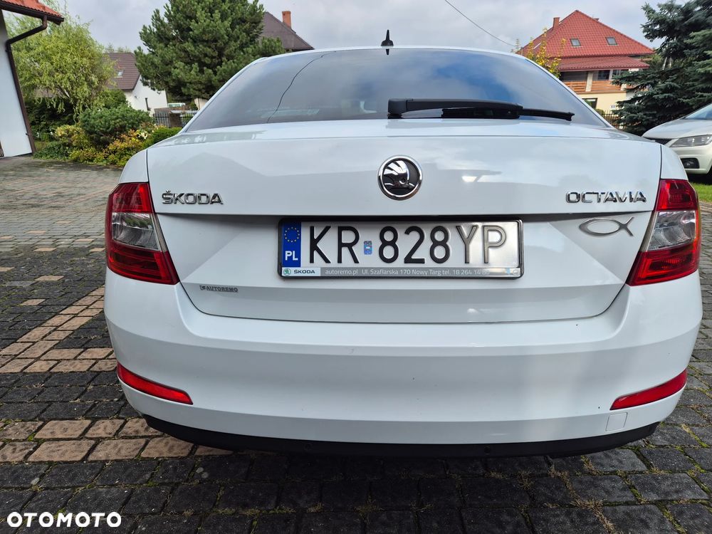 Skoda Octavia 1.4 TSI Elegance DSG - 6