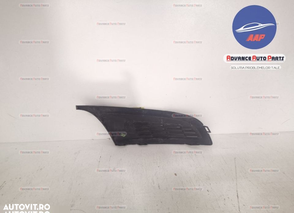 Grila stanga proiector originala in stare buna Volkswagen VW  Polo  5 - 6