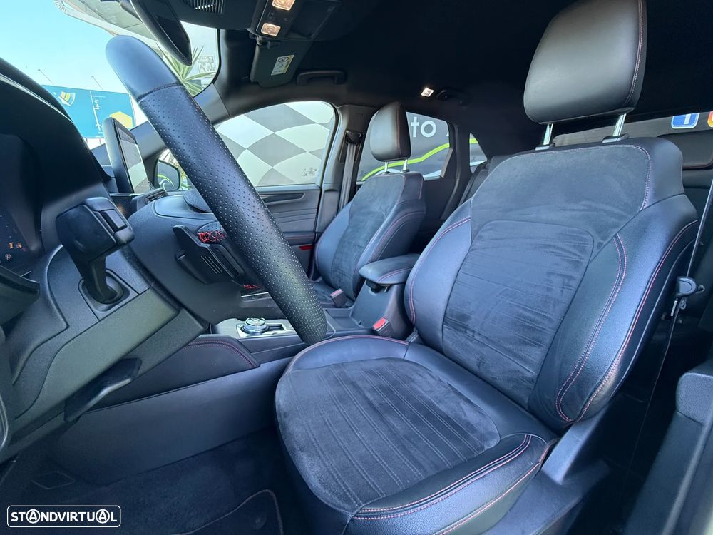 Ford Kuga 1.5 TDCi EcoBlue ST-Line Aut. - 27