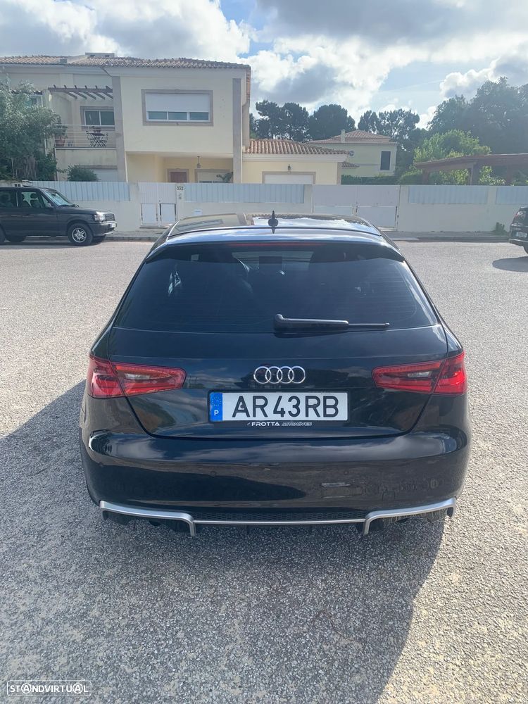Audi A3 2.0 TDI S line Sport Pack - 4