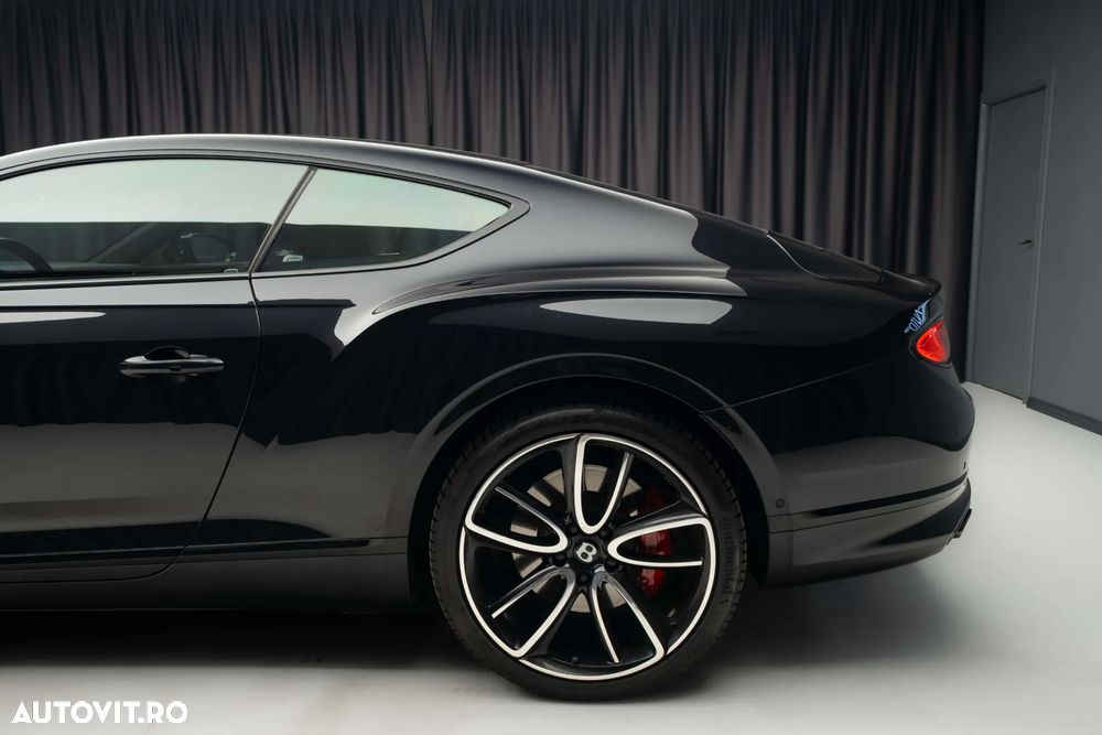 Bentley Continental V8 - 8