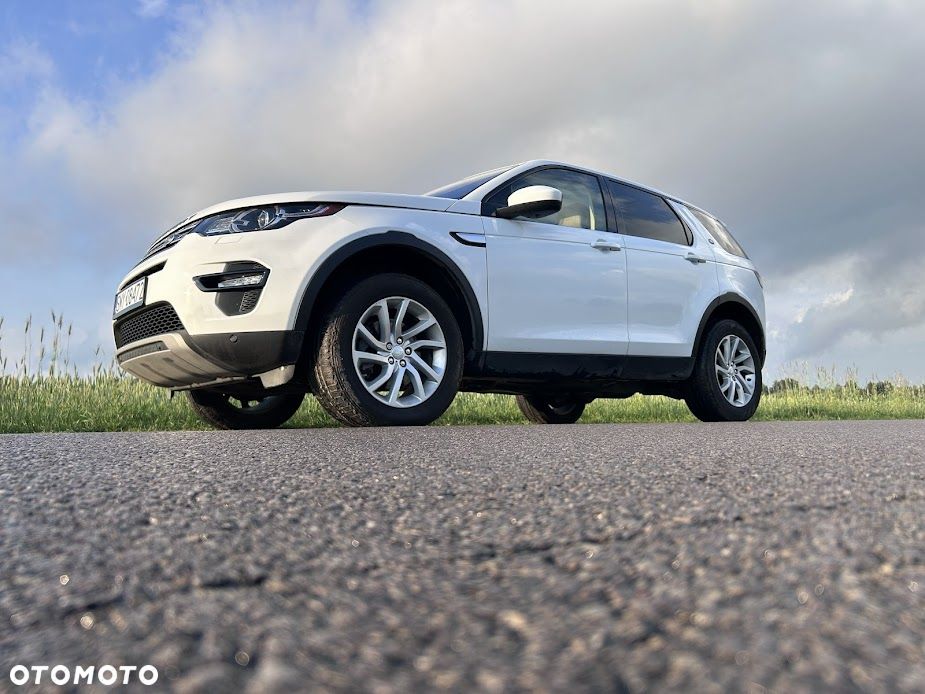 Land Rover Discovery Sport - 23