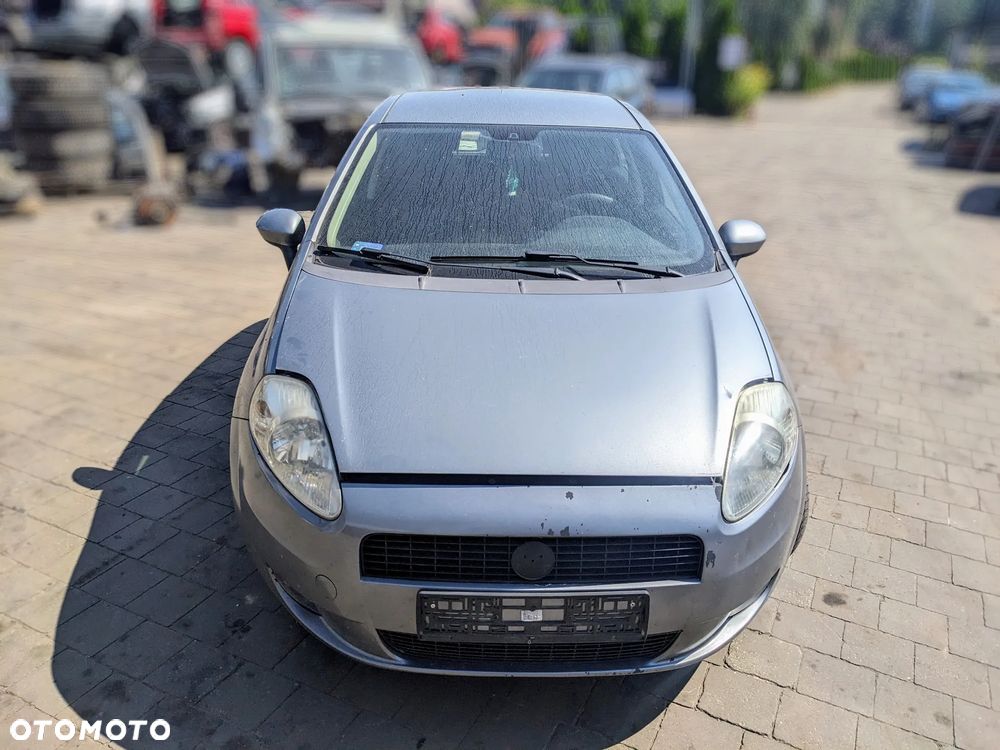 Fiat Grande Punto 1.6 2007 595/A na części - 3