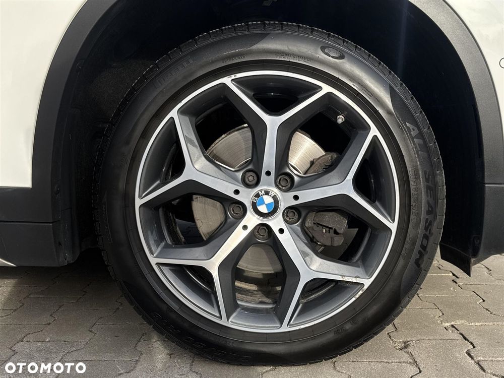 BMW X1 sDrive18i - 6