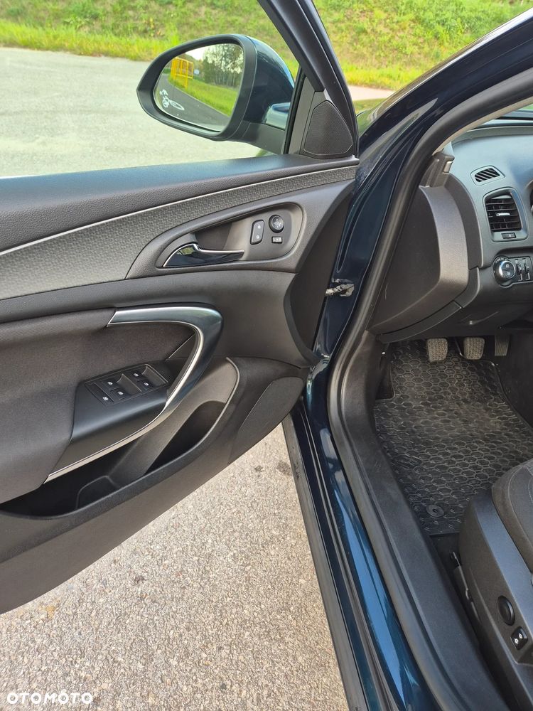 Opel Insignia - 16