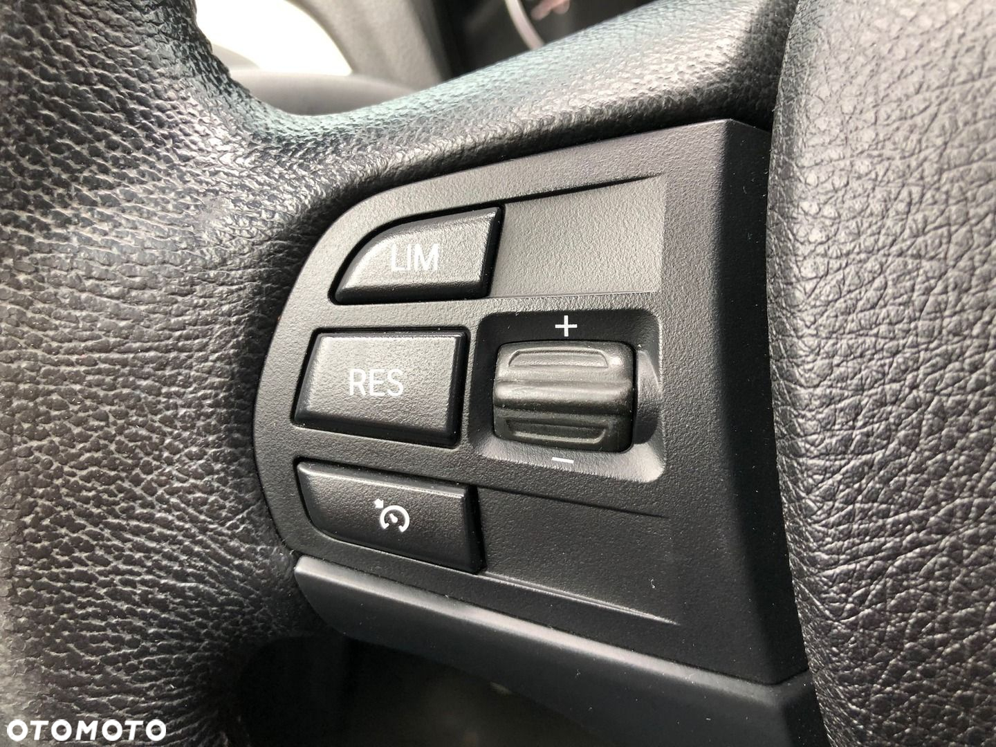 BMW Seria 1 118d - 27