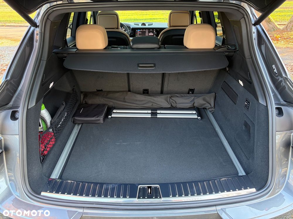 Porsche Cayenne Standard - 10