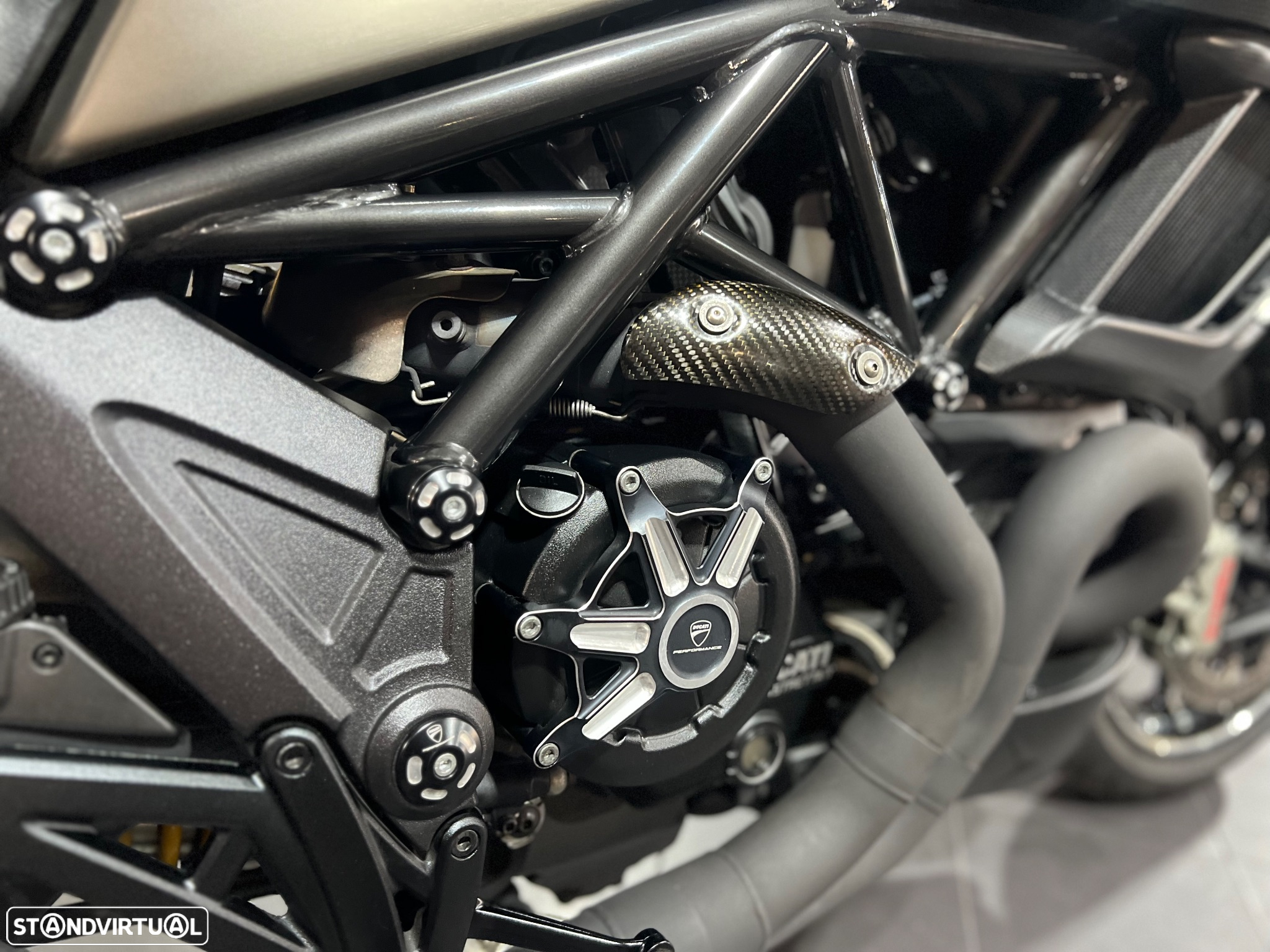 Ducati Diavel TITANIUM 318/500 - 6