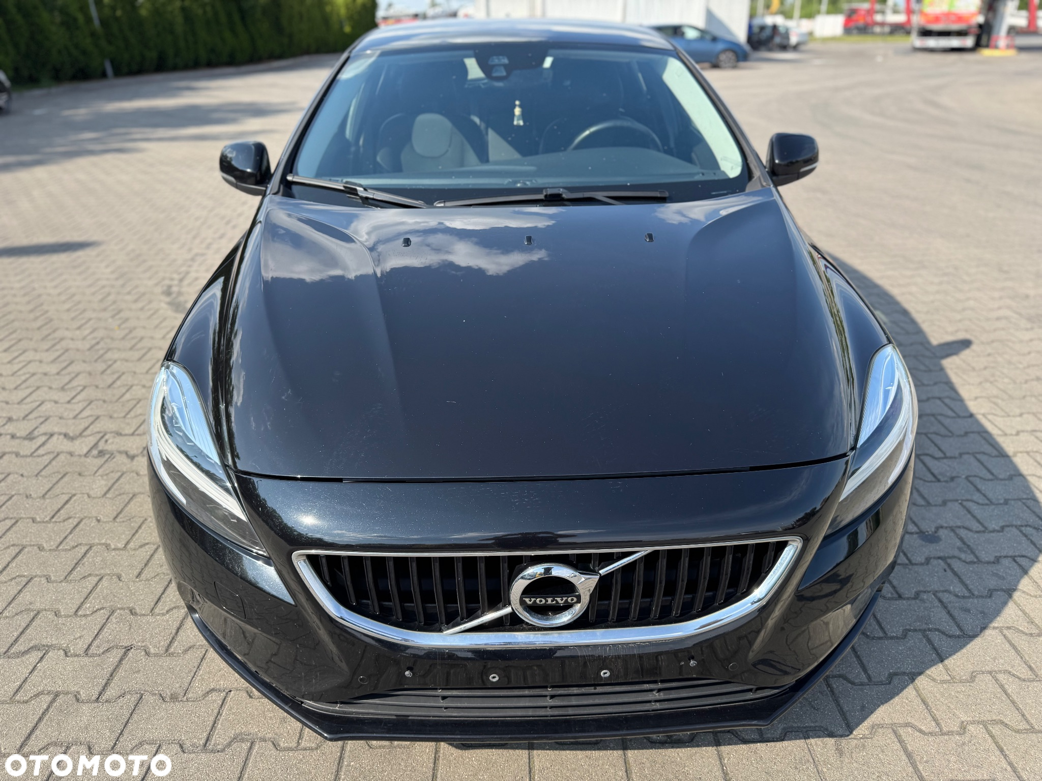 Volvo V40 D2 Drive-E Momentum - 5